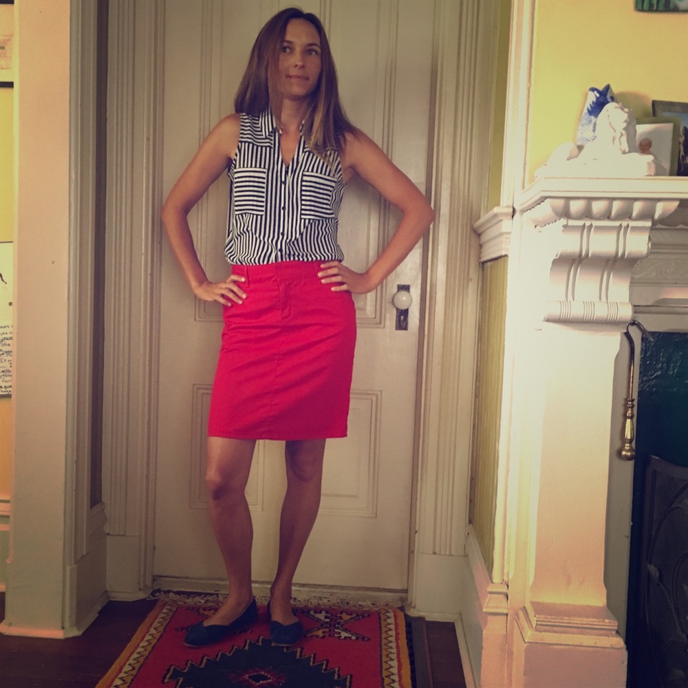 Red Hurley skirt